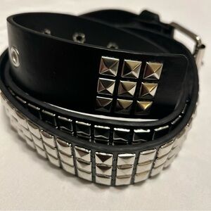 Belt Black W/Eyelet Grommet Silver Studded Punk Faux leather Belt Rivet Buckle